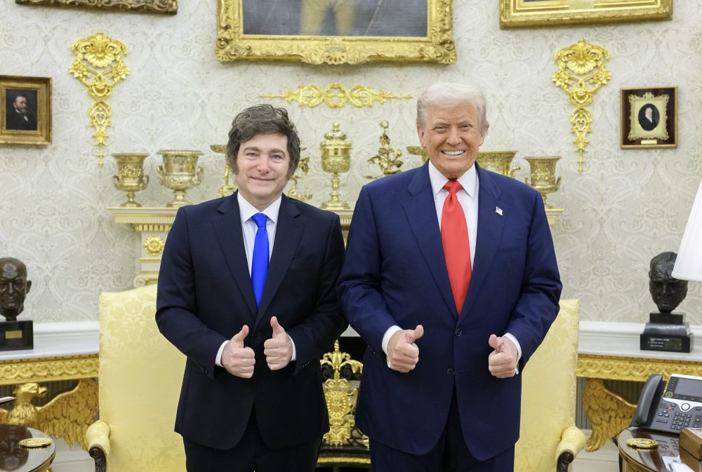 President Javier Milei with President Donald Trump at the White House